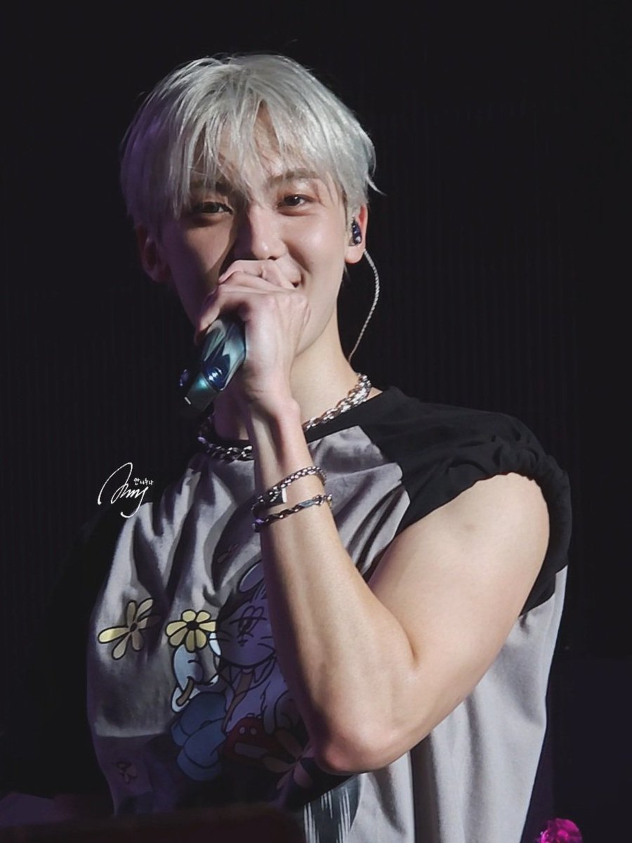 250929 
YOON SAN-HA FANCON IN TAIPEI 

이 눈빛이랑 미소☺️
누나의 심장이야💗

#윤산하 #YOONSANHA #尹產賀 #ユンサナ
#아스트로 #ASTRO 
#PRISMfromYtoA_Taipei