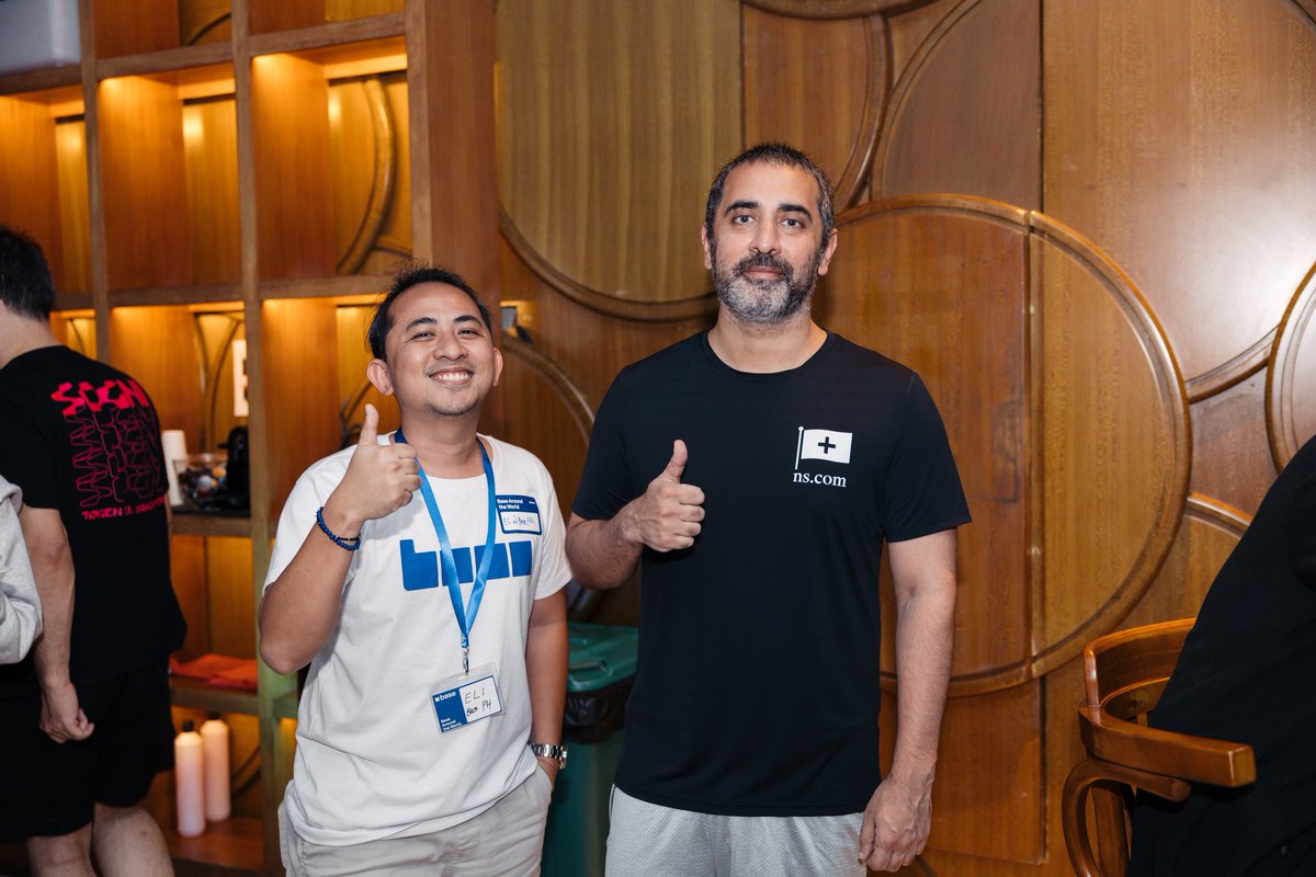 BaseinMY's tweet image. Many people got into crypto because of @balajis (@XenBH included as he said). The Network State is coming and we are part of it with @base.

What to do next?

Base On!

#BaseMY