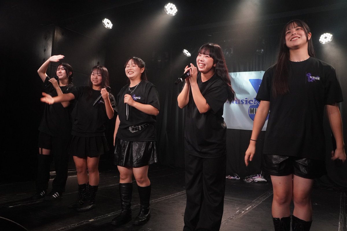 Mt_8million's tweet photo. 20250921 Music Net Park SP🎤

#VIXIE 
#ビクシー https://t.co/iGR5SBXphe