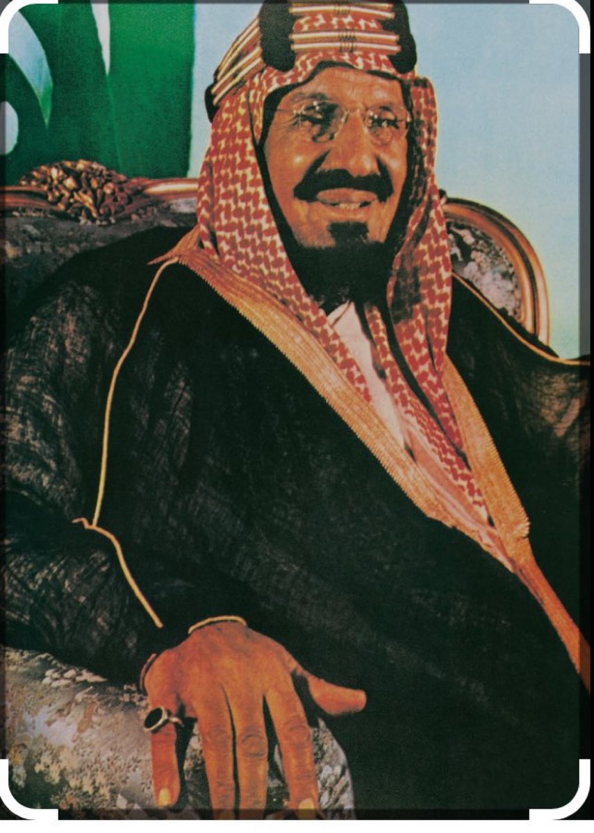 الشريف يستعرض جهود الملك عبدالعزيز في توحيد المملكة بمكتبة الحرم المكي 
 makkahnews.sa/5474756.html 

#مكة
#صحيفة_مكة