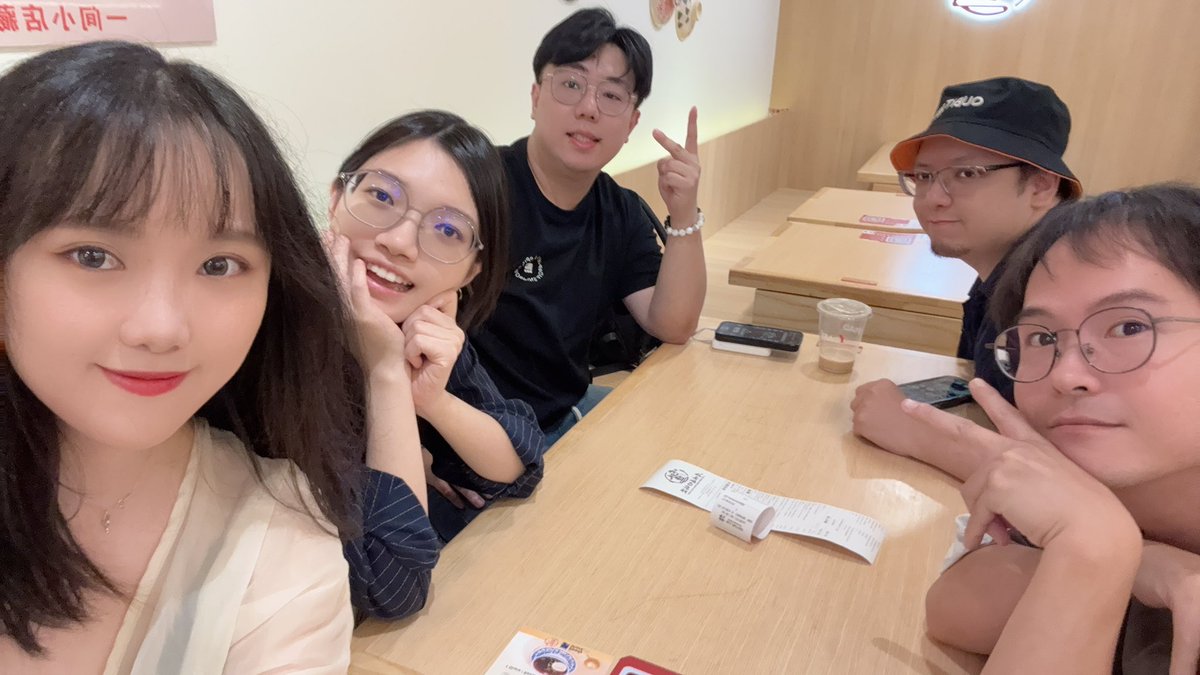 Sicily150's tweet image. 午夜活动 吃吃吃！#token2049