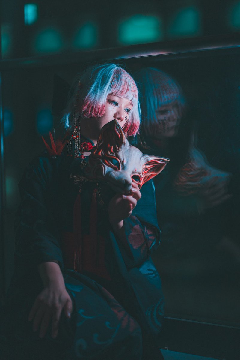 okame_fantastic's tweet photo. 秘密

📷: @AKIOcom 
狐面: @taisyu_shockdou 
チョーカー: @yokunaiyume 
絽着物: @senkimono 
リボン: @Fu_23ch 
#おかめのダークファンタジー沼に堕ちよう https://t.co/AHx6UgVbhv