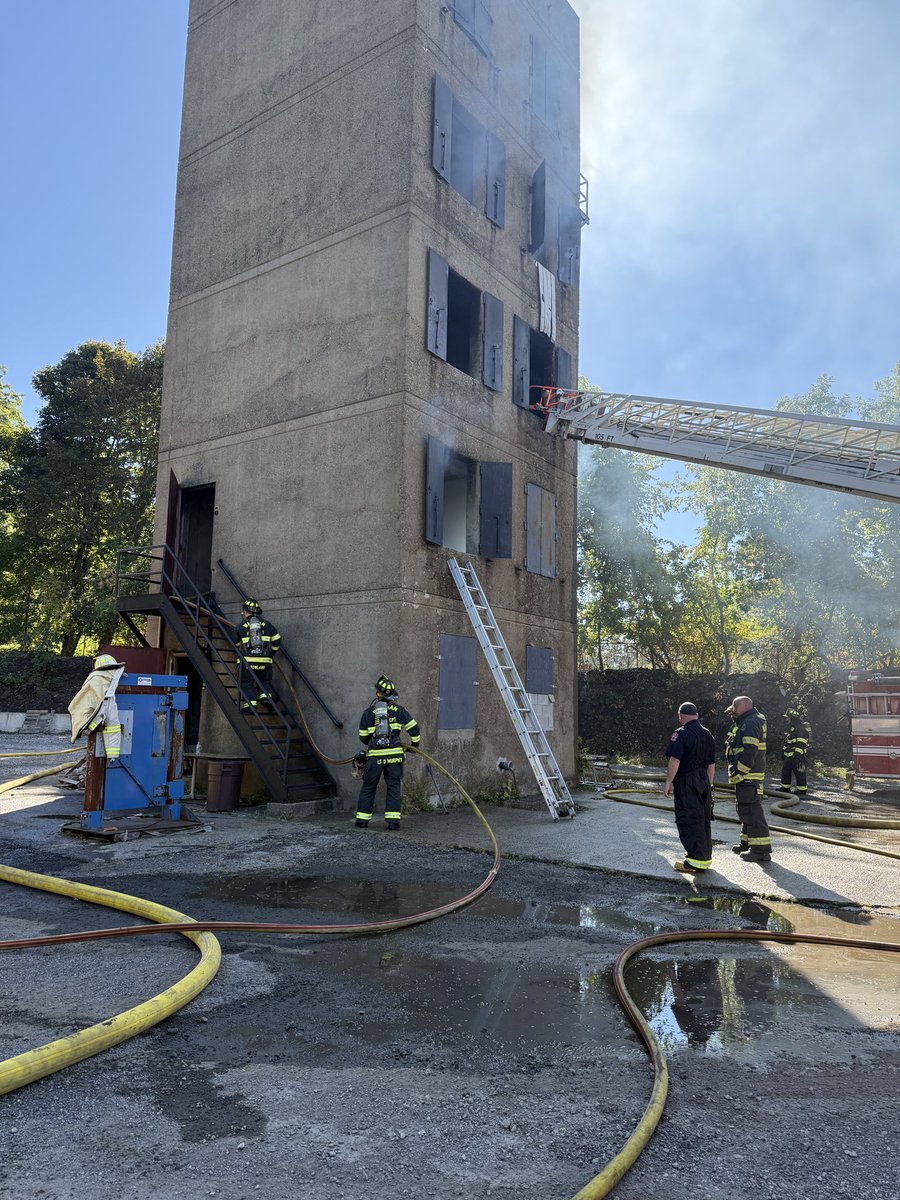 WalthamFireDept's tweet image. Waltham Fire Department working Fire ground operations today for training