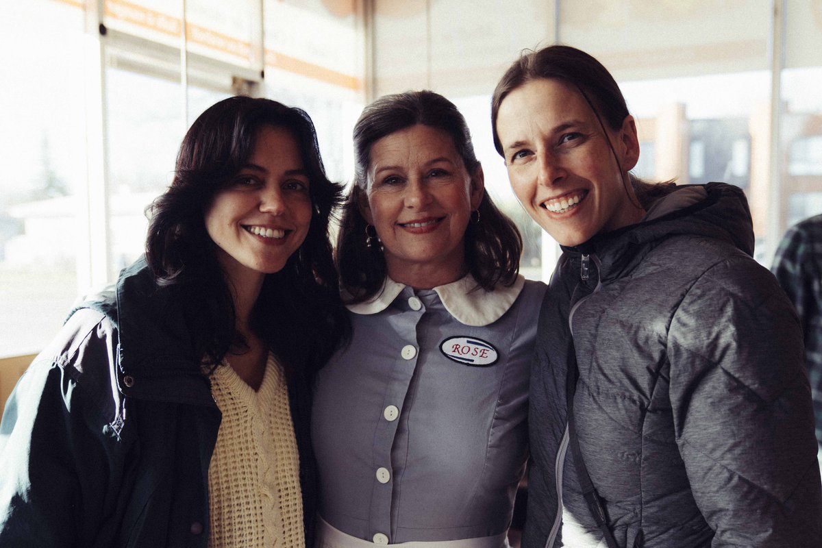 SphereFilmsCA's tweet image. Past meets the present. Honorary Colonel Sandra Perron makes a cameo as Rose the waitress in OUT STANDING, a powerful telling of her own story.
Now playing in theatres, get tickets now.

linktr.ee/outstandingmov…