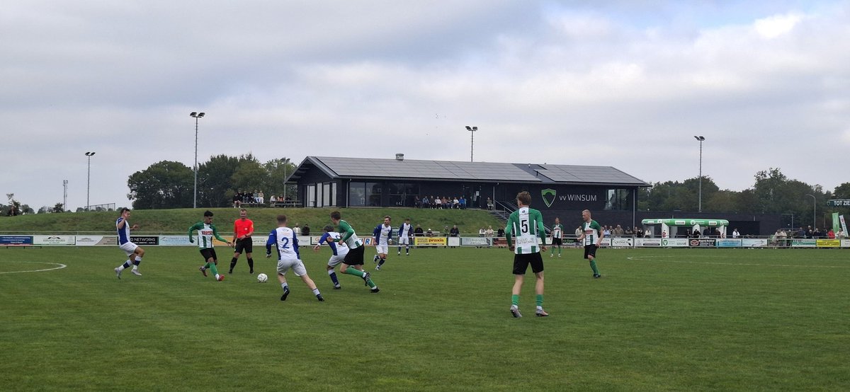 🗓️  27/09/2025
🕰  15:00
⚽️  VV Winsum - Blauw Wit'34 2-0 
📍  Winsum
🏟  Geert Reinders Sportpark 
🎟️  €0
🏆  1e Klasse H
👥️  150
📊  13/14