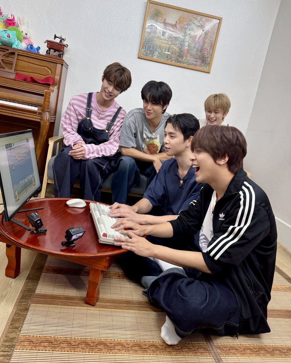 신난것좀봐 ㅠㅠ 귀엽다진짜