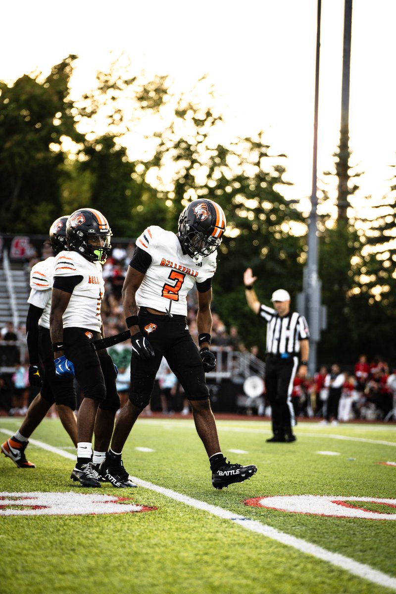 David “Dj” Jackson Jr 6’0 180 2026 ATH (@davidjackson08_) on Twitter photo Mid Season Highlights
ATH
30+ Tackles
10+ TFLS
2 PBUS
A Force Fumble
2 Receptions
39 Yards
1 Touchdown
And A Blocked Field Goal
hudl.com/v/2SqmFg Mid Season Highlights
ATH
30+ Tackles
10+ TFLS
2 PBUS
A Force Fumble
2 Receptions
39 Yards
1 Touchdown
And A Blocked Field Goal
hudl.com/v/2SqmFg