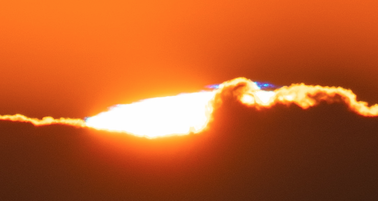 AntonCor tweet media