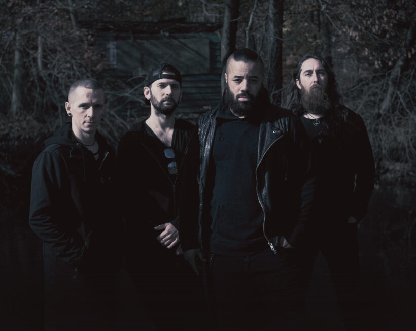 Sometimes art demands seclusion without distraction, and that’s what inspired IATT to bring us their new song and video.
decibelmagazine.com/2025/09/29/vid…