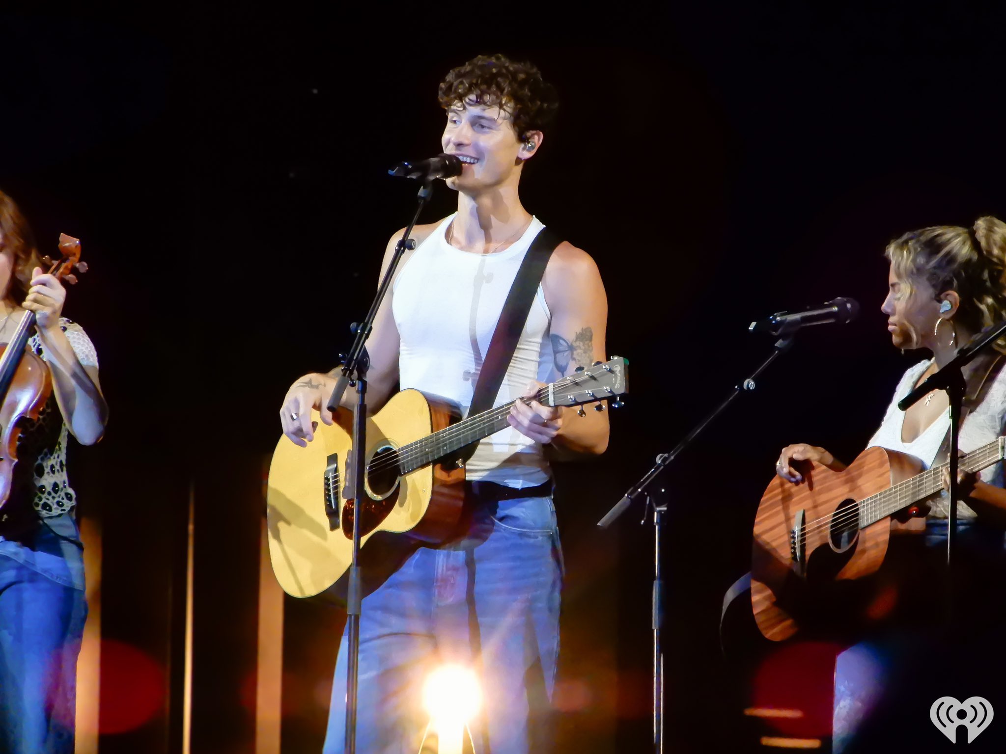 セール中…ショーン・メンデス直筆サイン入り超 大型写真…Shawn Mendes セール中…ショーン・メンデス直筆サイン入り超 大型写真…Shawn
