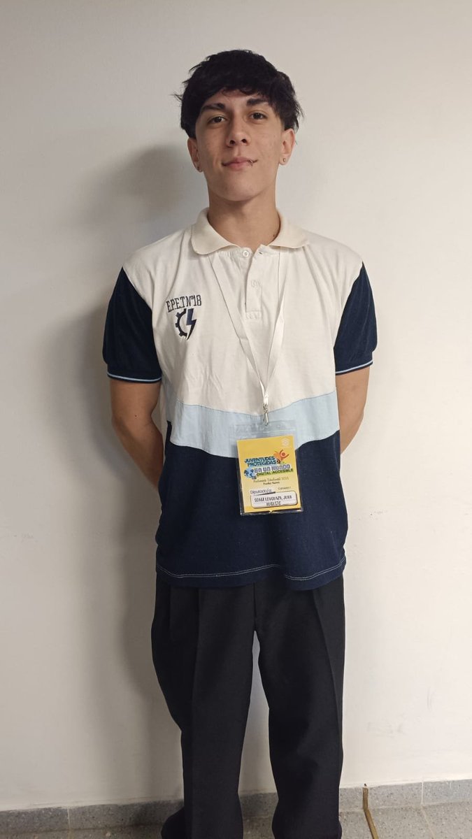 #ParlamentoEstudiantil
HOY
Dialogamos con Augusto Lenguaza, alumno del ultimo año de la Industrial 18 de Puerto Esperanza. Narró la propuesta de generar aplicaciones educativas para la edad escolar pero que guíe en el buen uso de las redes

(<a href="/RudiBundziak/">Rudi Bundziak</a>)
<a href="/diputadosMis/">Diputados Misiones</a>