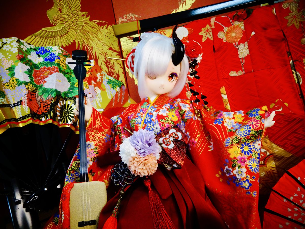 Zayoi88's tweet image. 絢爛で蠱惑的な『 赤 』

#うちのこかわいい #クラっ子
#りあんびじゅー #dolfun
#Minitomato_Workshop