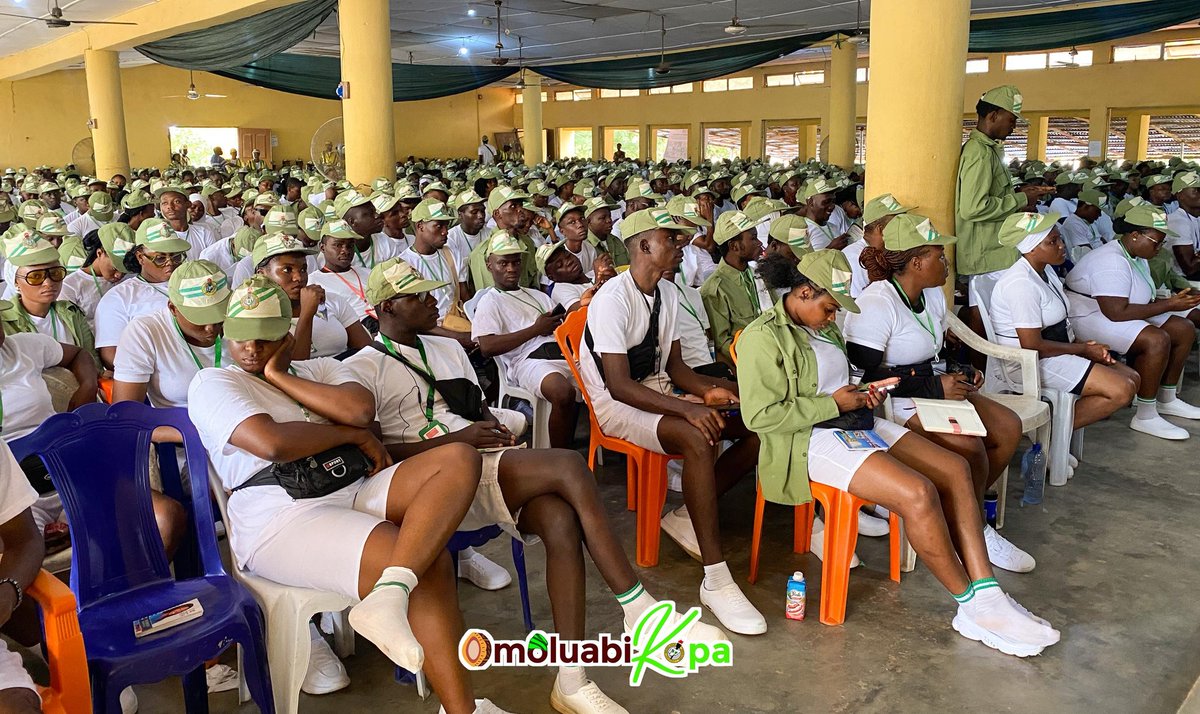 osunofficial's tweet image. Corps Members have been urged to approach relocation with patience and understanding, as approvals are strictly based on eligibility and not entitlement. 🚦 
#NYSC #NYSCOsun #Deployment #Relocation #BatchBStreamII #OmoluabiKopa #YouthService

facebook.com/share/p/1F4jTv…