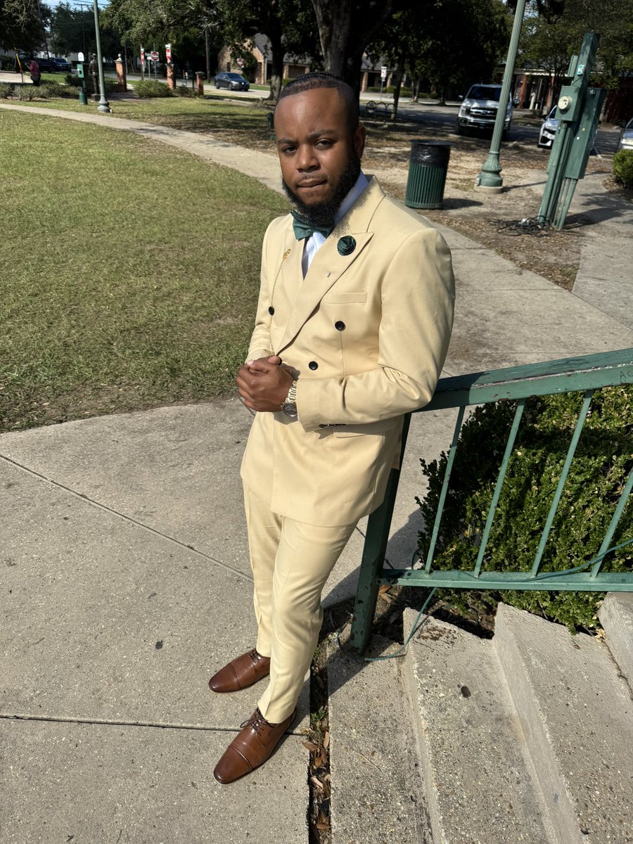 ejayyee's tweet image. With all due respect … my respect due⏱️😎