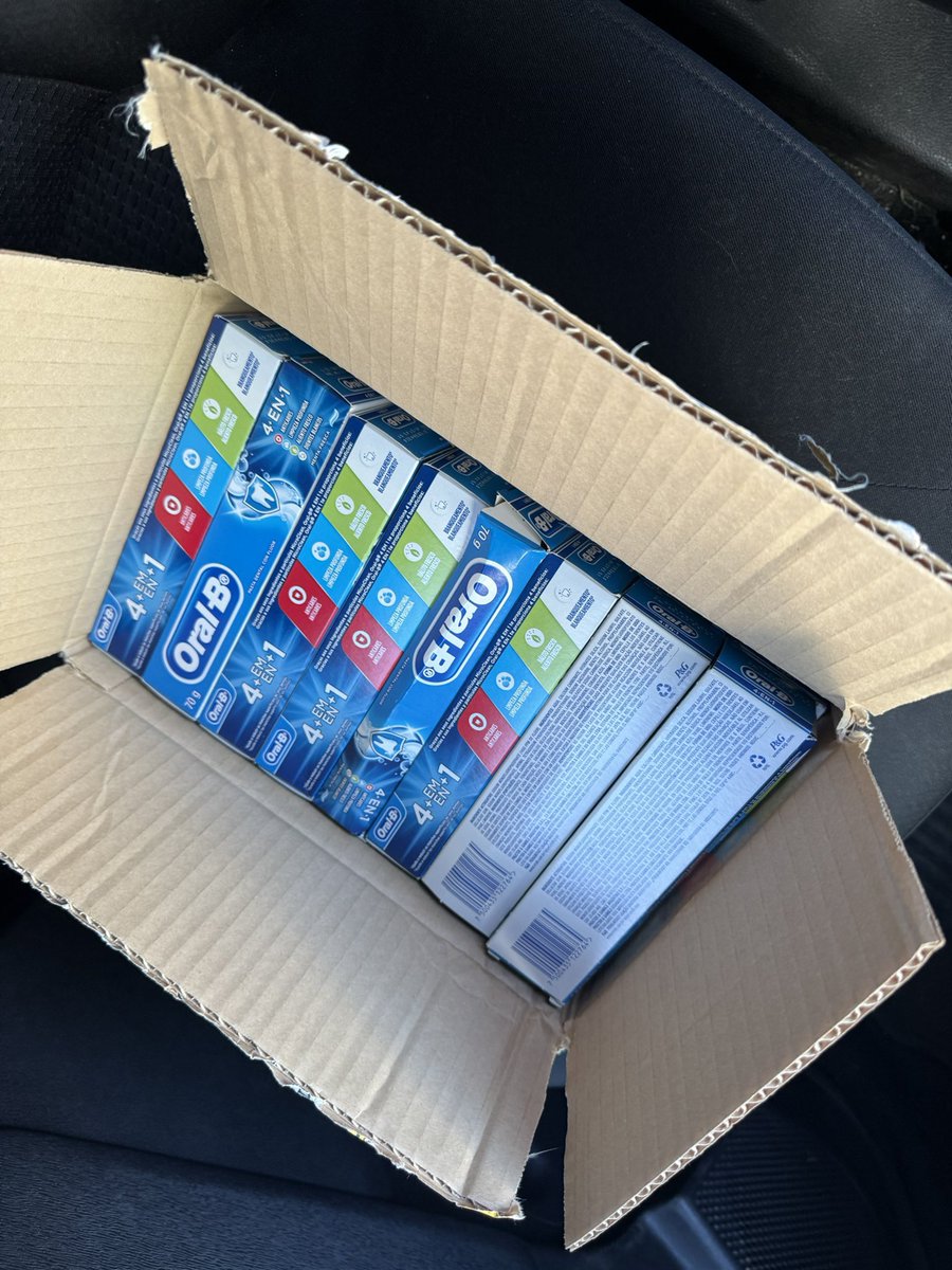 🪥 Van llegando las Oral B 

Gracias x seguir mis recomendaciones 

Seguime acá 👇 
Compra lo que recomiendo o cualquier cosa que necesites de MercadoLibre 

mercadolibre.com/sec/2iLgo5V