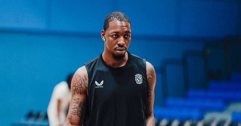 mcrbball's tweet photo. 📰 Manchester Basketball sign Canadian 6’8” forward Gabe Osabuohien to the 2025-26 roster.

Read the article
👇👇👇