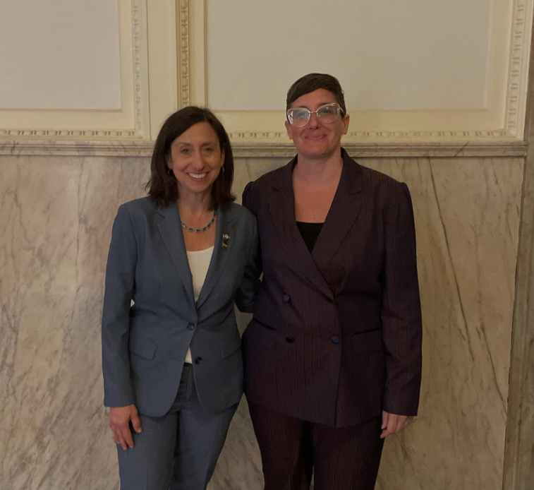 Last week, I introduced a resolution recognizing October 6th - 10th as Digital Inclusion Week in the City of Philadelphia. As Chair of the Technology and Information Services committee, digital inclusion is more than just putting more underrepresented groups in the digital space.