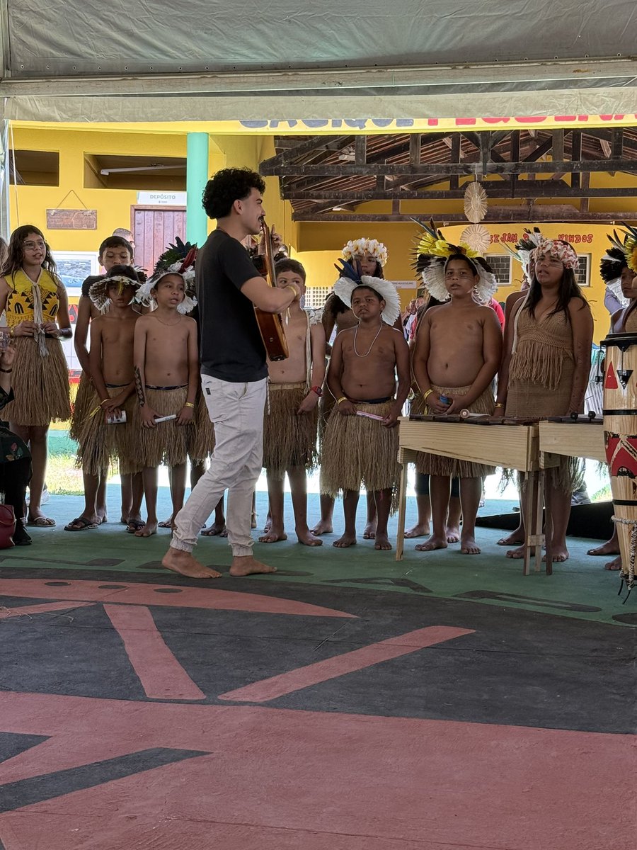 OrestStepanyak's tweet photo. Твіт
🌍 At the #SchoolMeals Summit in Brazil, we visited the Jenipapo-Kanindé Indigenous School.
Education here preserves culture while ensuring every child has healthy food — thanks to Brazil’s PNAE program.
School meals are becoming a truly global trend. 🍽️✨ https://t.co/Utdaks5Q2Y