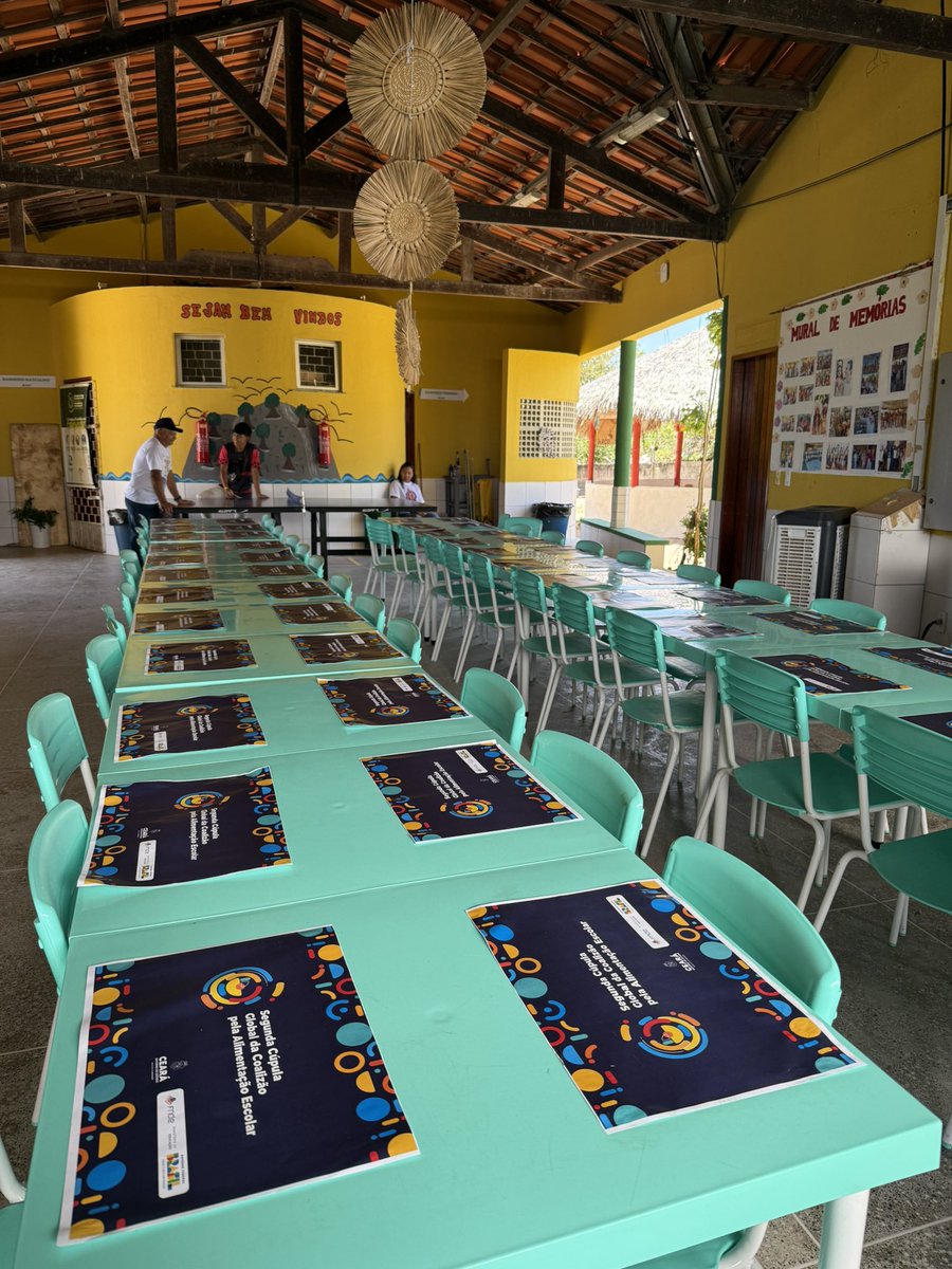OrestStepanyak's tweet photo. Твіт
🌍 At the #SchoolMeals Summit in Brazil, we visited the Jenipapo-Kanindé Indigenous School.
Education here preserves culture while ensuring every child has healthy food — thanks to Brazil’s PNAE program.
School meals are becoming a truly global trend. 🍽️✨ https://t.co/Utdaks5Q2Y