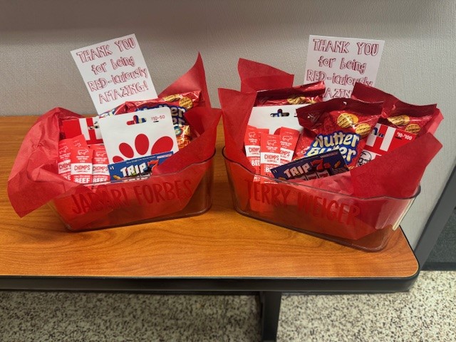 We celebrate our fantastic Custodial staff! Thank you for being the dedicated stewards of our buildings and for taking great care of our students every single day. We appreciate all you do! 

#WhyWT 
#WeGrowPanthers 
#JELCustodiansRock