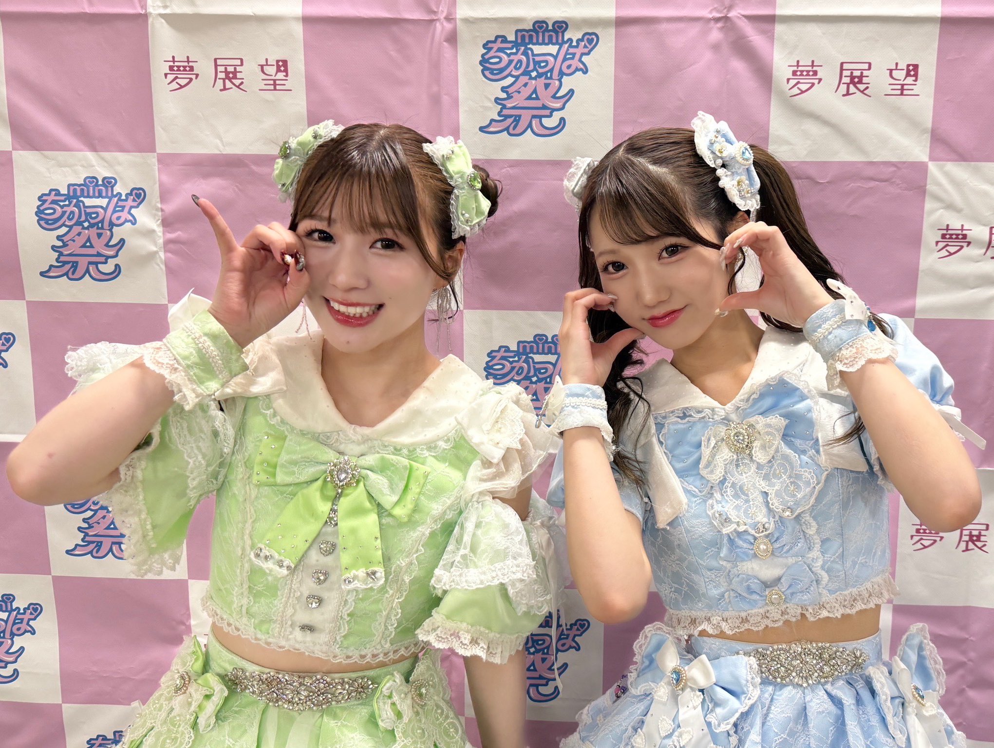 佳奈様♡ イメチェンしたよ ^_− ☆ このひはまなちゃんと8番出口みた