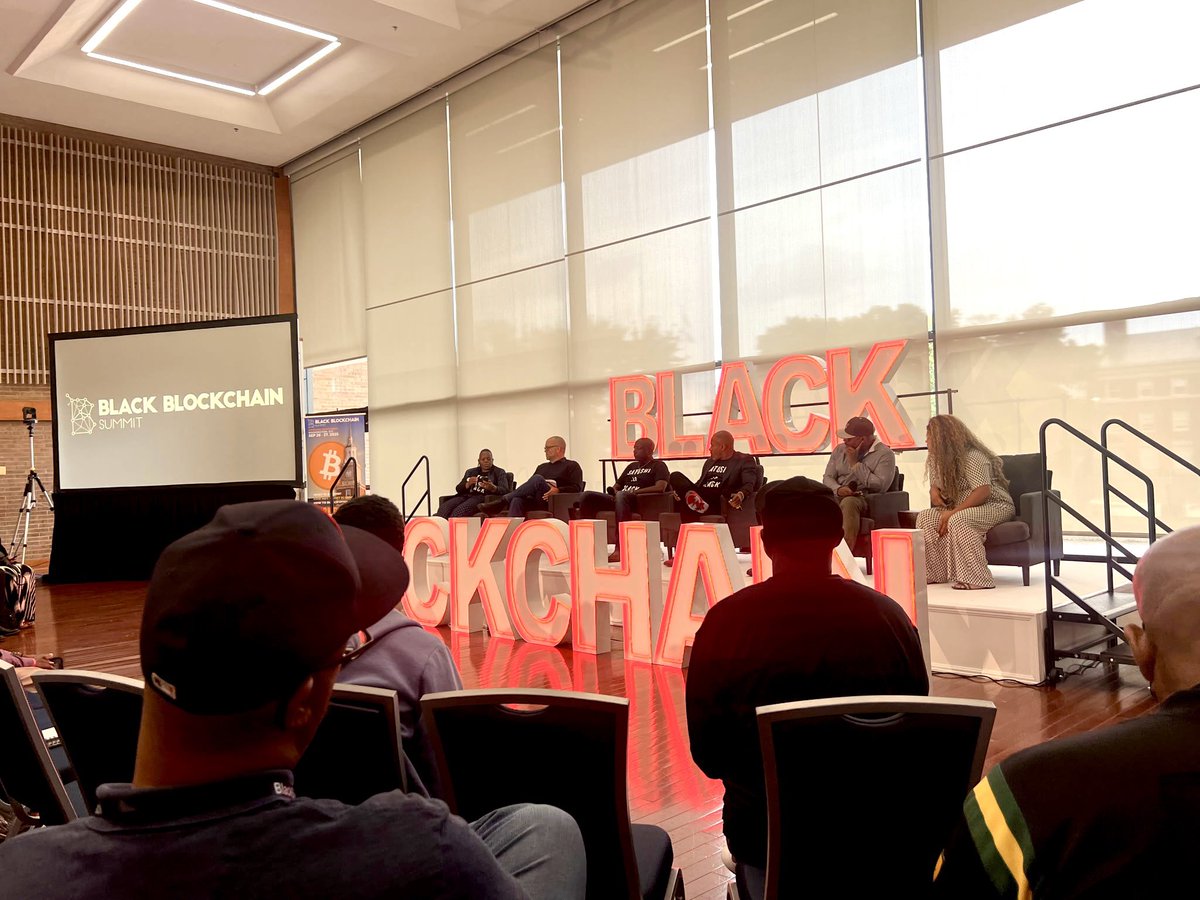 @BlackBlockchain Summit 🔥

Newkirknomics is  #11 Best Seller on Amazon 

Save the date Newkirknomics Webinar 9/30 [meet.zoho.com/dyaa-tfd-pet

Grab the book → a.co/d/3izDYq7OurCh… 

Newkirknomics LIVE <a href="/HowardU/">Howard University</a> coming soon

#Newkirknomics #NeighborhoodEconomy #BlackBlockchain