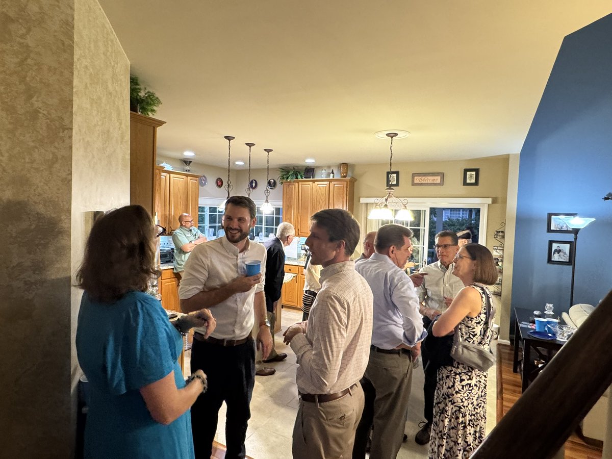 DavidReidVA's tweet photo. We had a wonderful time with friends and supporters at last night’s joint fundraiser with @McAuliff4VA. With just weeks until Election Day, your energy and support are what make the difference. Let’s keep working for Virginia’s future! 💙🗳️ https://t.co/1eKLzt8gna
