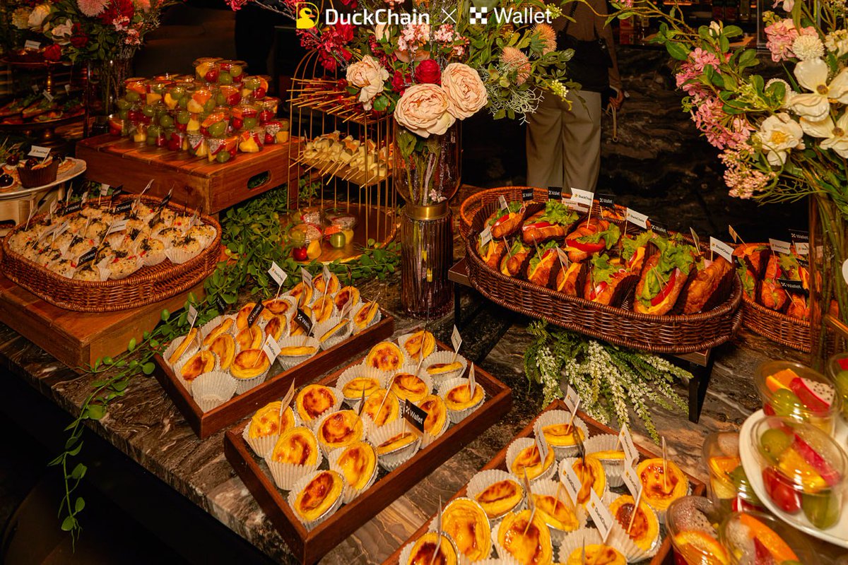 DuckChain tweet media