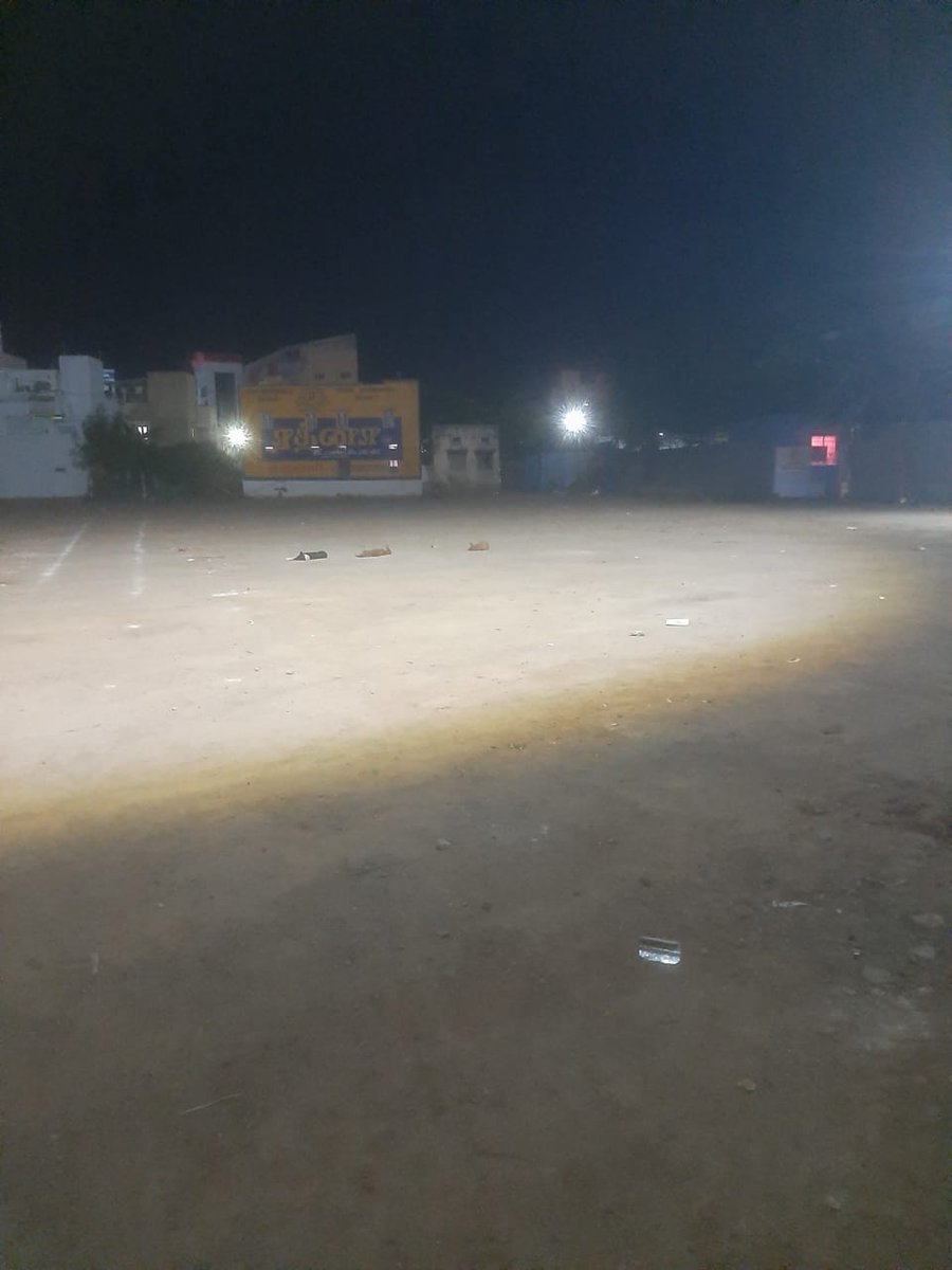 நாம் தமிழர் கட்சியின் தலைமை ஒருங்கிணைப்பாளர் செந்தமிழன் சீமான் அவர்கள் தலைமையில் தருமபுரி வள்ளலார் திடலில் சுற்றுச்சூழல் பாசறை நடத்திய மலைகளின் மாநாட்டிற்குப் பிறகு திடலினைத் தூய்மை செய்து எப்படிப் பெற்றோமோ அதை விடத் தூய்மையாக ஒப்படைத்துவிட்டு வந்தோம்.

#மலைகளின்மாநாடு_2025