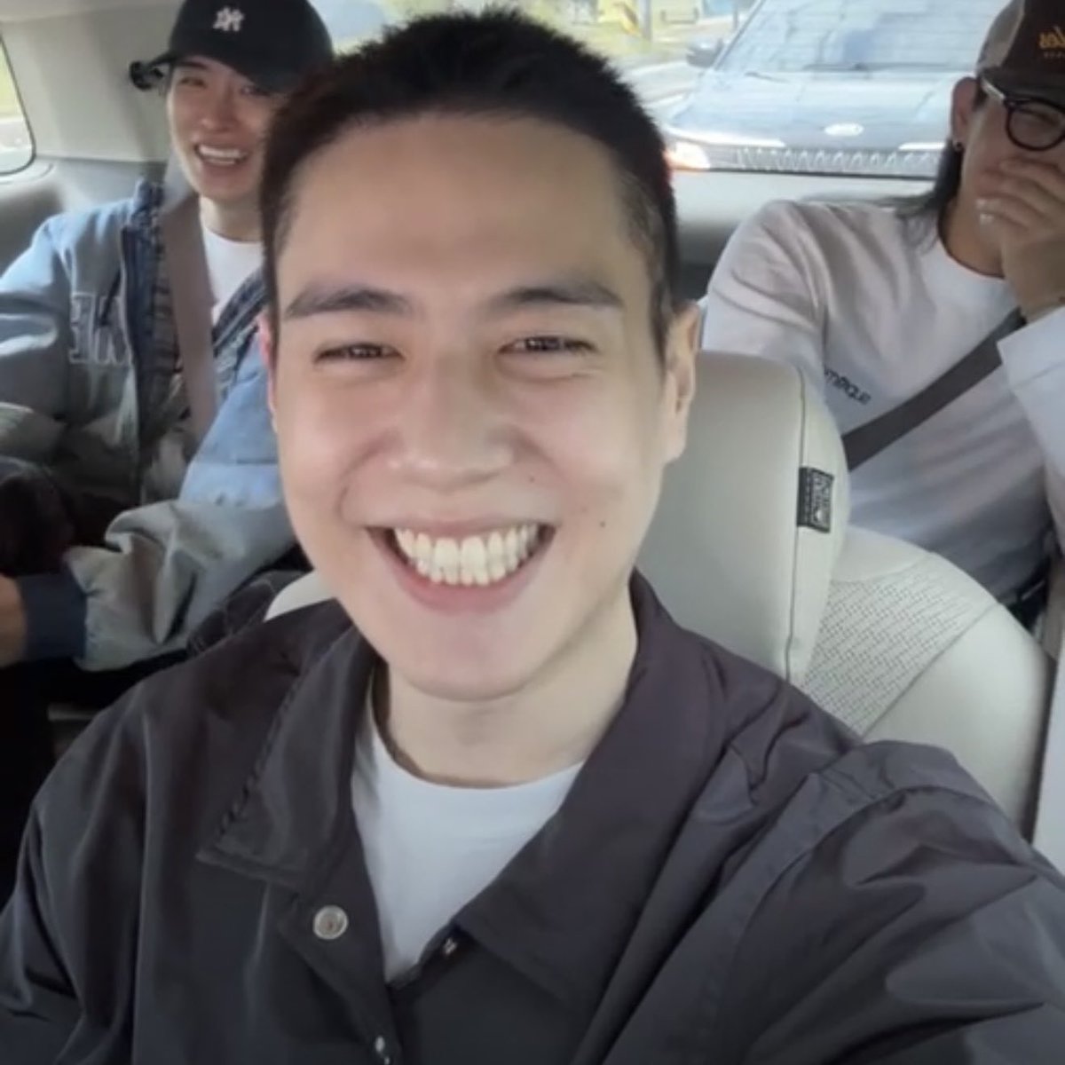 does it ever drive you crazy just how fast the night changes?