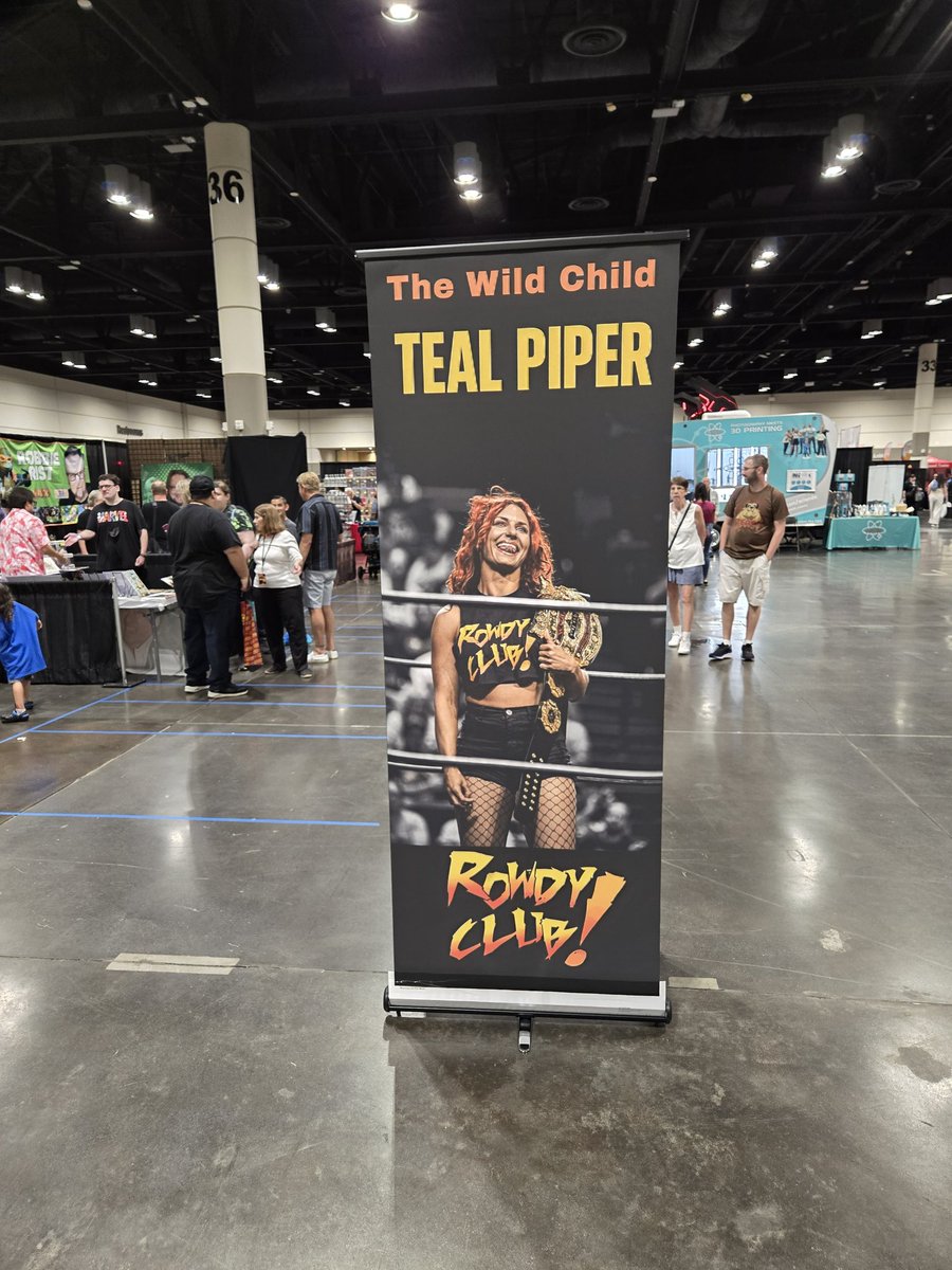 thepromopete's tweet image. It was great to see The Rowdy Club at the @FanboyExpo in Orlando. @arielteal and @RealDeimos.

This is a killer graphic too.