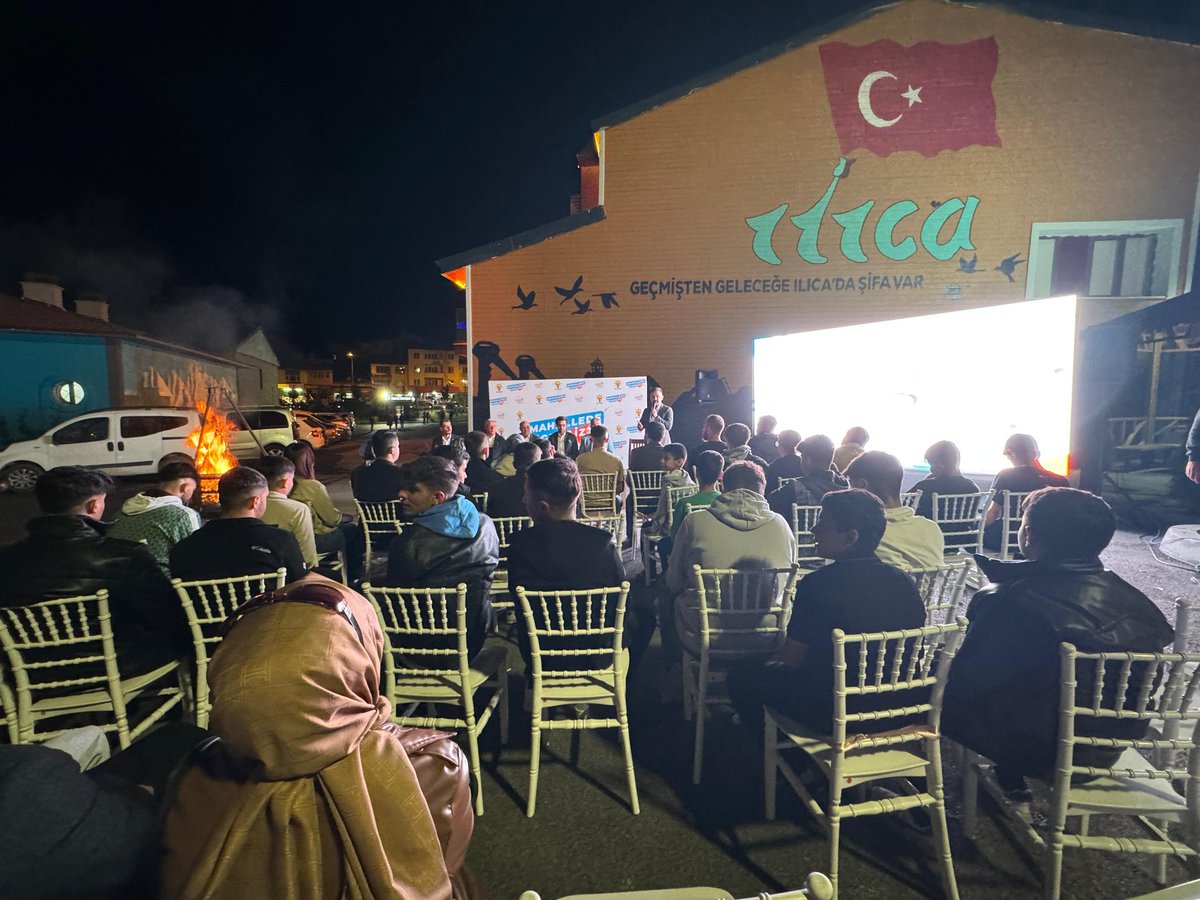💫 Gençlerimizle aynı ortamda, aynı heyecanda buluşmak bizlere büyük bir güç veriyor.
📍 Ilıca Mahallemizde düzenlediğimiz Mahallede Genç İZ programımızda;
MKYK Üyemiz Ali Cengiz Yılmaz, İl Başkan Yardımcımız Hayati Özyılmaz, İl Gençlik Kolları Başkanvekilimiz Mücahit Haksever,