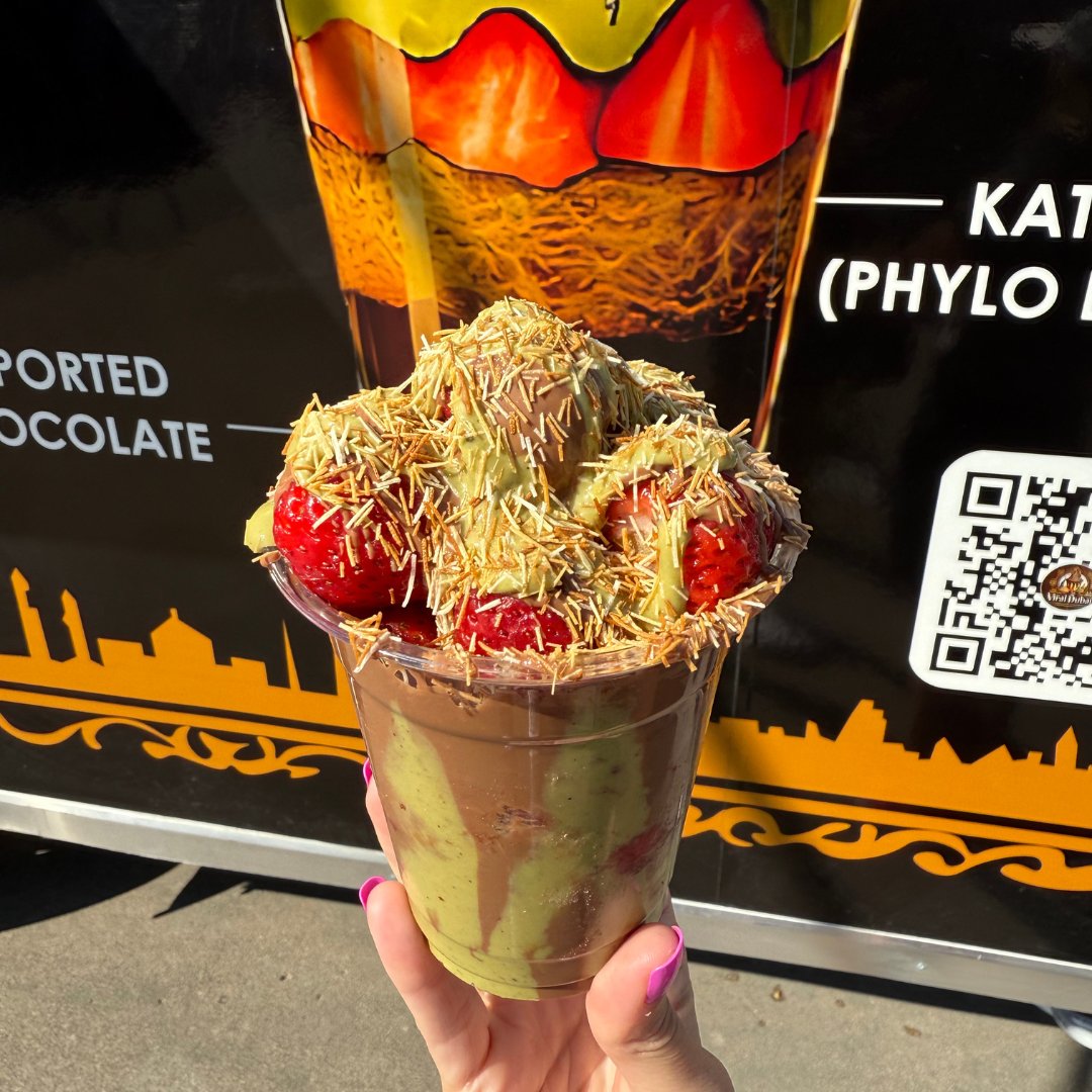 🍫 Come hungry. Leave happy. 🍓