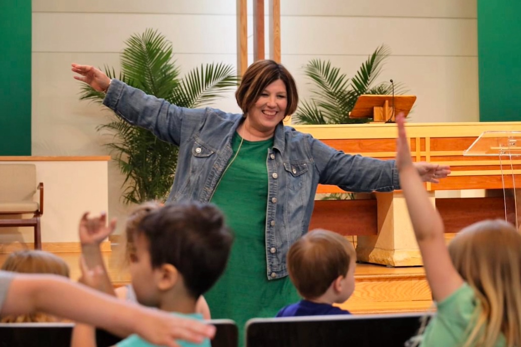 Shawna Berg is an M.Div. student at Luther Seminary and says she stumbled into her first ministry job in college as a youth ministry intern. Meet Shawna: loom.ly/KDP5yGA