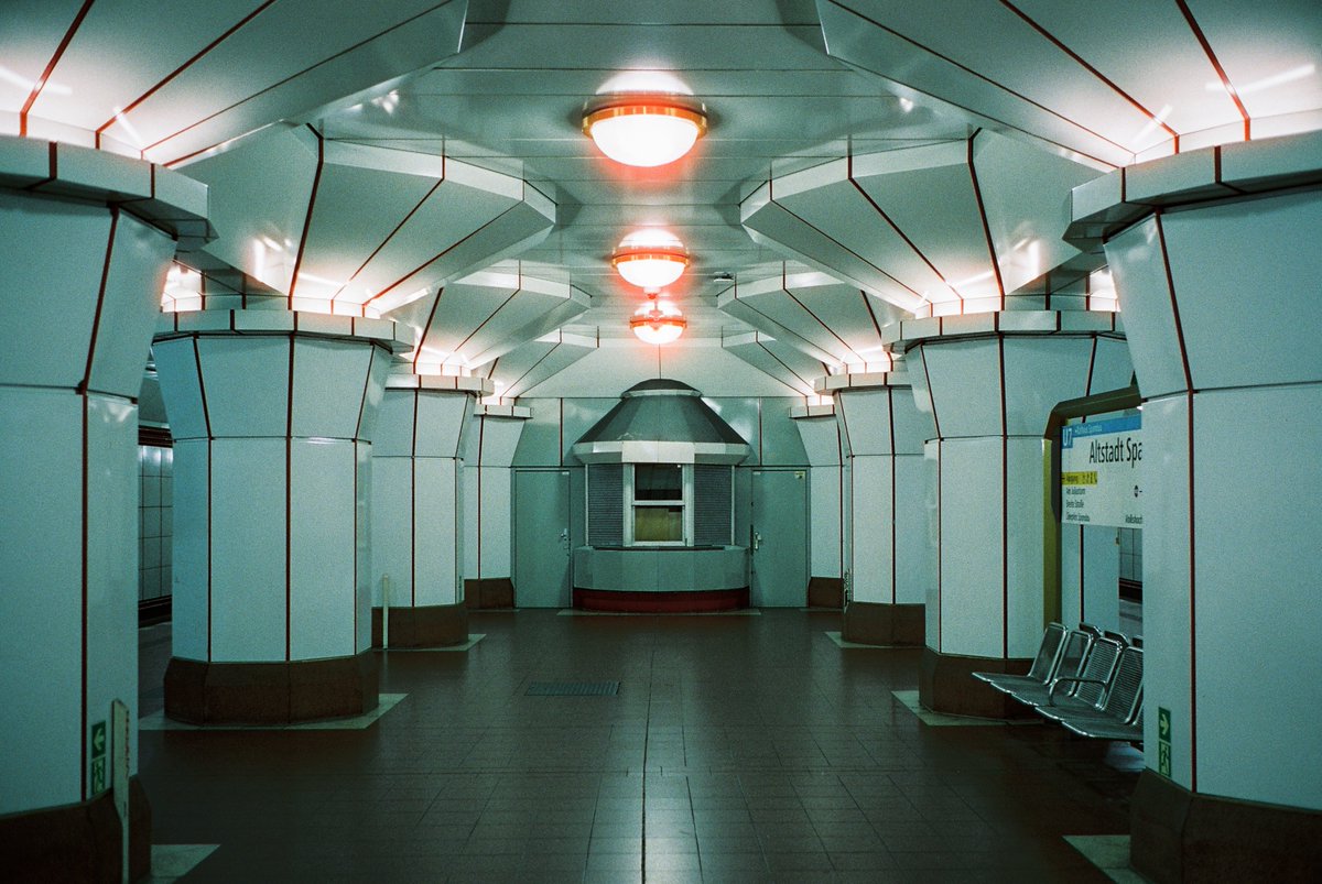 Underground 🎞️ Berlin on 35mm film