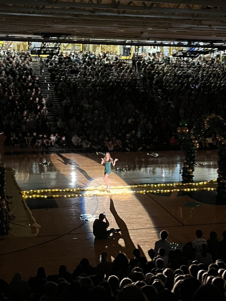 Rosemount Girls T&F/CC tweet media