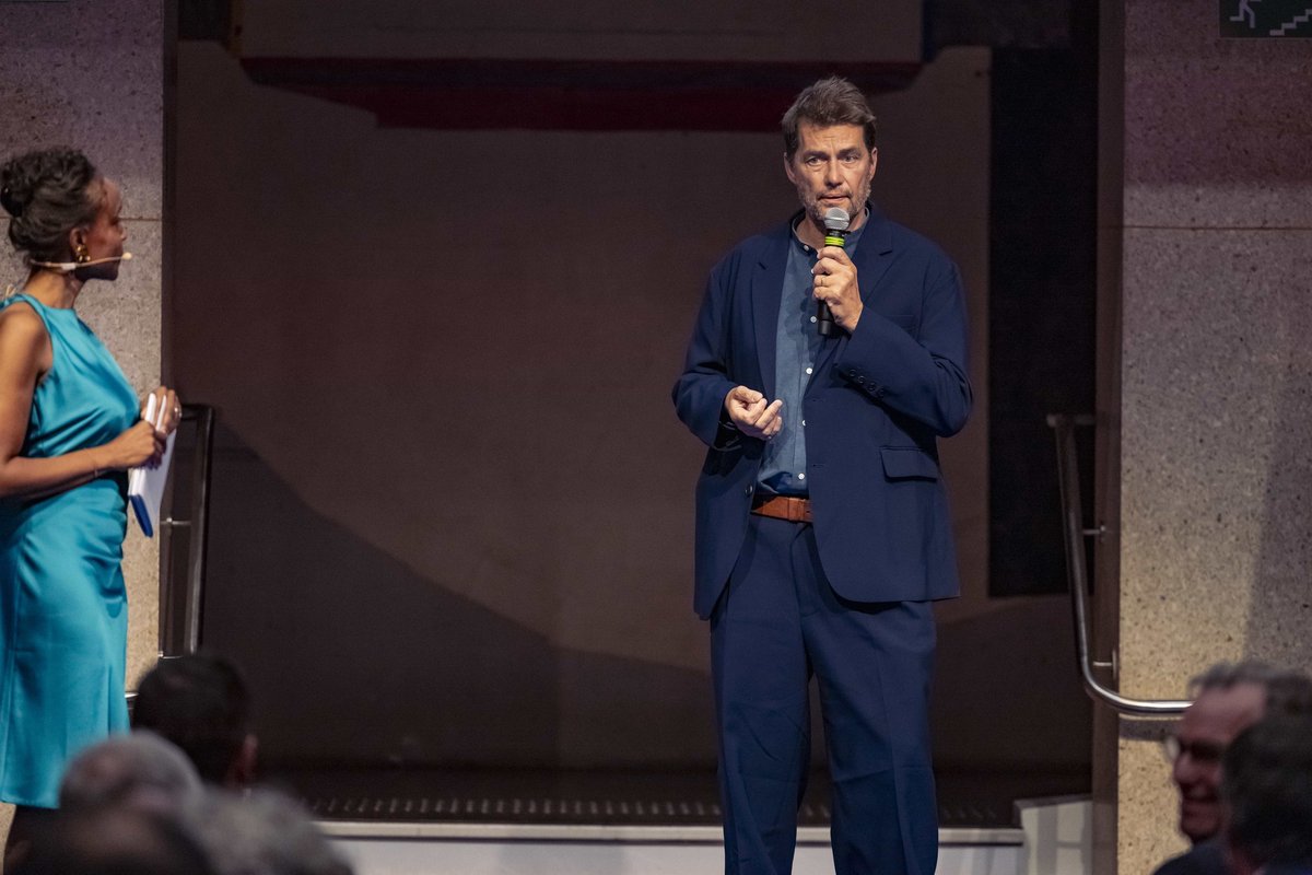 LaPlateformeIO's tweet photo. 🌍 Une belle reconnaissance pour notre mission 

Le Prix de l’Engagement Sociétal a été décerné à notre fondateur Cyril Zimmermann, une distinction qui reflète pleinement l’ambition de La Plateforme : concilier innovation, croissance et impact social.

#Entrepreneuriat #PrixEY https://t.co/E80LSEaqDq