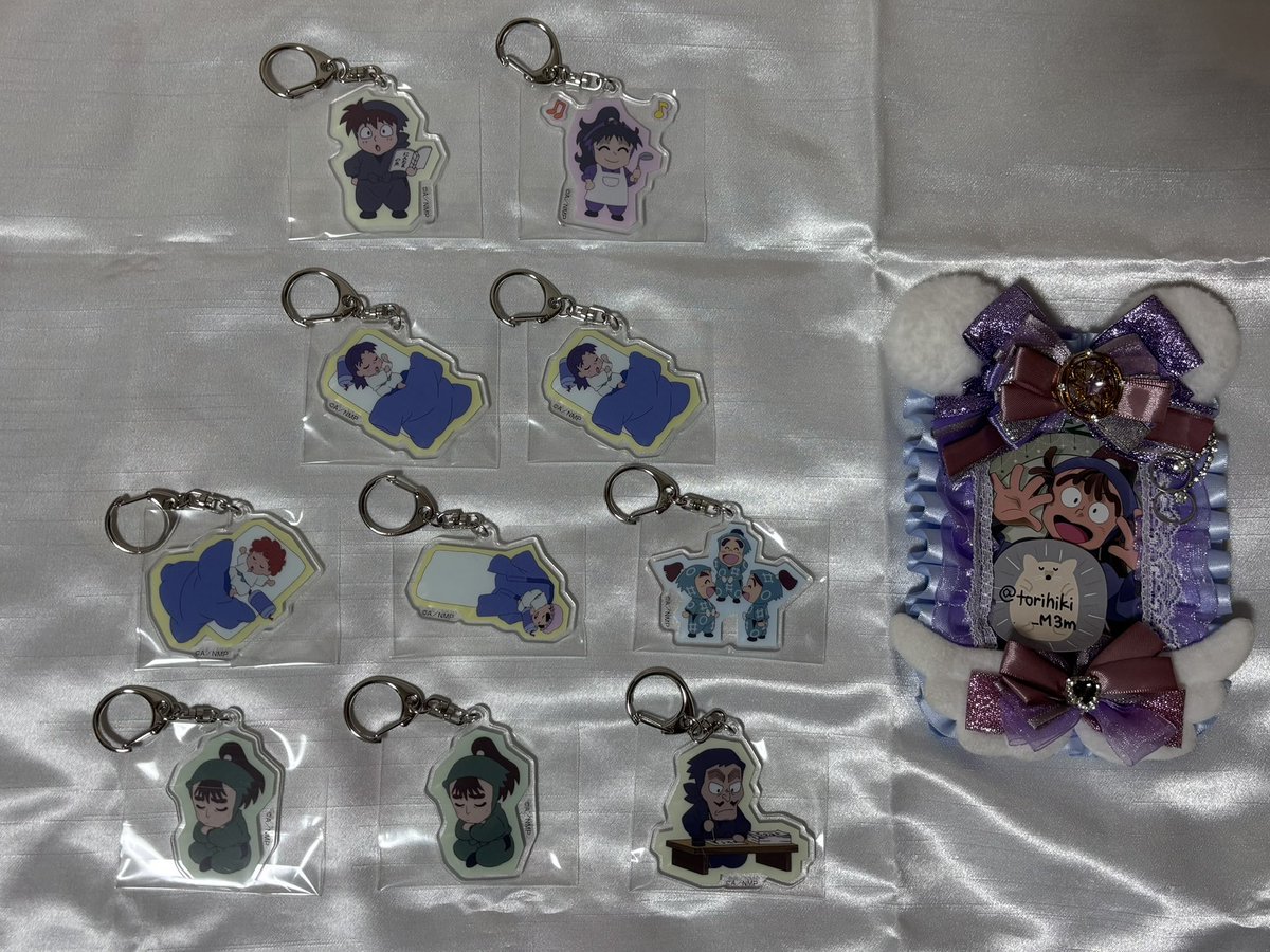 torihiki_M3m's tweet photo. 【交換/譲渡】忍たま 忍たま乱太郎 体験展
トレーディング原画ミニ色紙AB
ポラショットコレクションB
トレーディングミニキャラアクリルキーホルダーA

譲:画像のもの
求:尾浜、鉢屋(1部求めてるものが違うため詳しくはALT記載)

郵送希望
ALT必読 https://t.co/z5XCXSPFkU