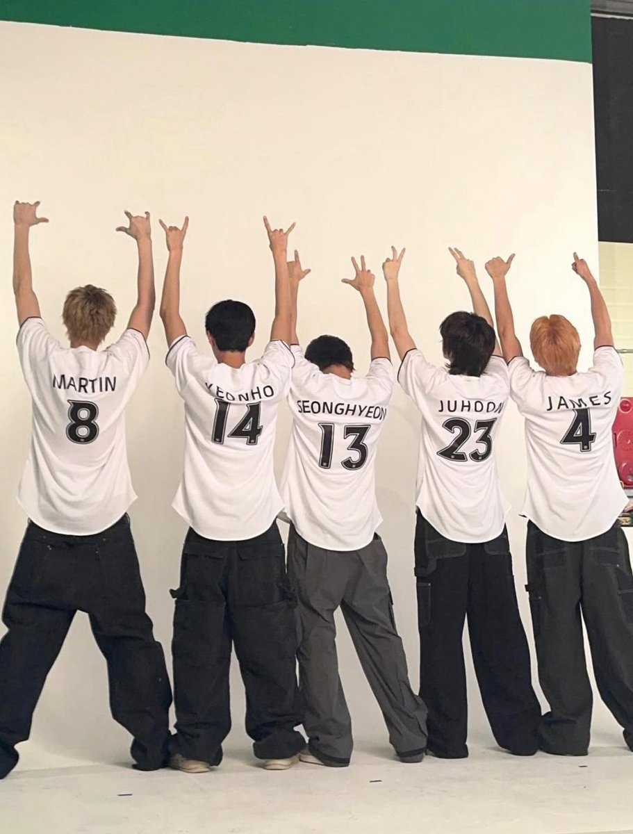 yej0on_'s tweet photo. อยากหยิบไอแพดมาใช้ทุกวันเบยยย
#spatheReview https://t.co/ZdEtF4ZBN3