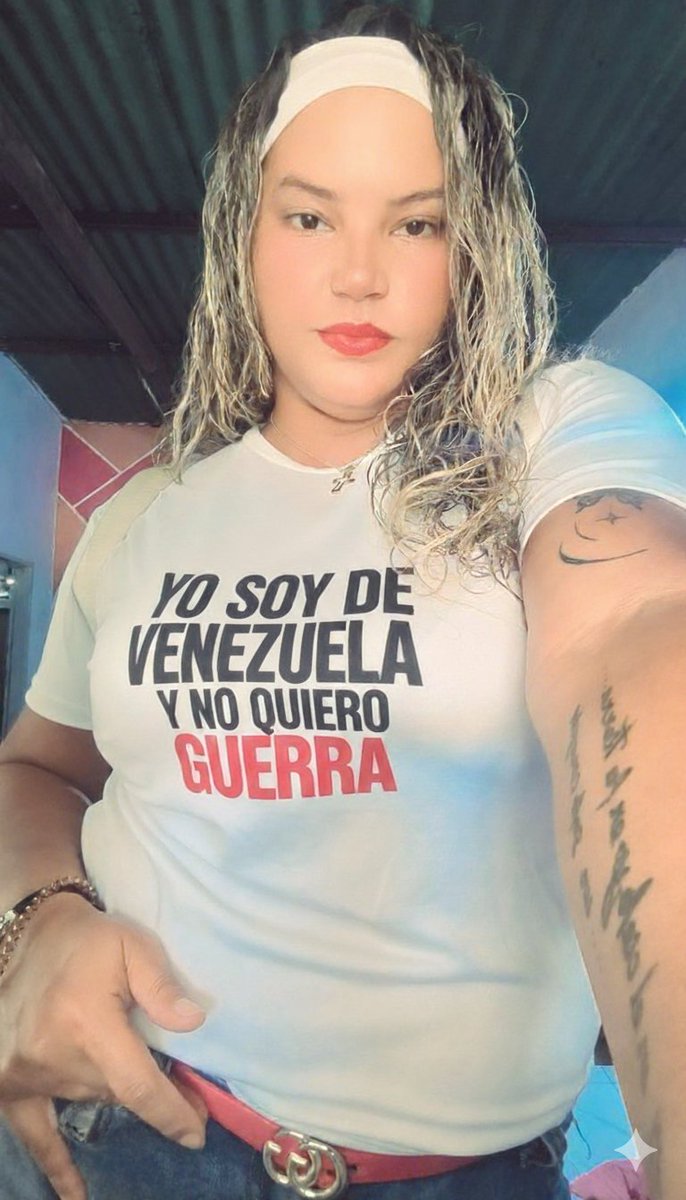 Odiadores ​mientras ustedes hablan de guerra, nosotros trabajamos por la paz. 
Es fácil pedir un conflicto desde lejos. Para los que vivimos aquí, la única opción es la vida.
 Dejen el ansia.
​#YoNoQuieroGuerra #YoVivoEnVenezuela