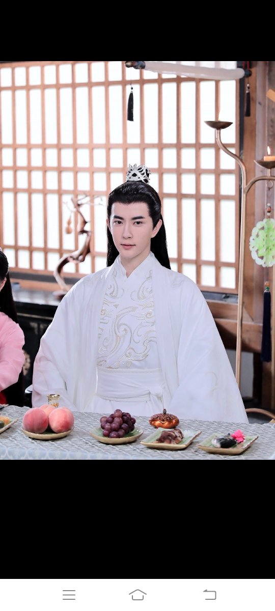 WendianLv's tweet photo. I never expected that the incident of Yu Menglong being brutally killed on September 11, 2025, would hurt myheart. I truly understood what itmeans to be unable to let go. He is so nice and kind. In the haze, poverty cannot sway, wealth cannot corrupt, and might cannot subdue.! https://t.co/OXnly9LQ8Z