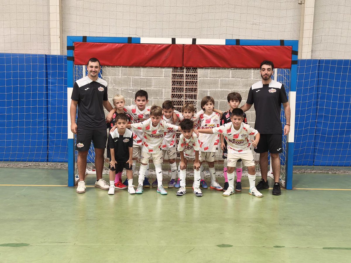 J2 Clasificatorio. #ElPozoBenjamin B 🆚 <a href="/CDMURCIA_FS/">Crestanevada CD MURCIA FS</a>
Derrota en un partido en el que fuimos de menos a más. Compitiendo ante uno de los rivales más duros de la competición. 
Muy orgulloso del partido realizado. 
A seguir aprendiendo!