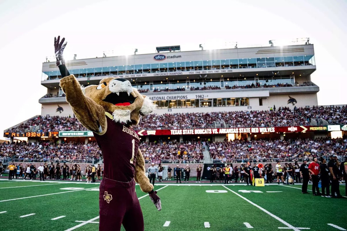 hampton_tavari's tweet image. #AGTG 🙏🏾 Blessed To Receive An Offer From Texas State University 💛 ! #JucoProduct @BWells409 @ErwinDylan