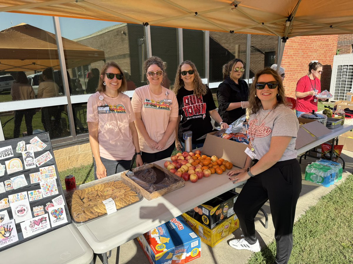 AlanRamos37774's tweet image. Thank you, Loudon Elementary School teachers and staff! #LoudonCounty #StaffAppreciation