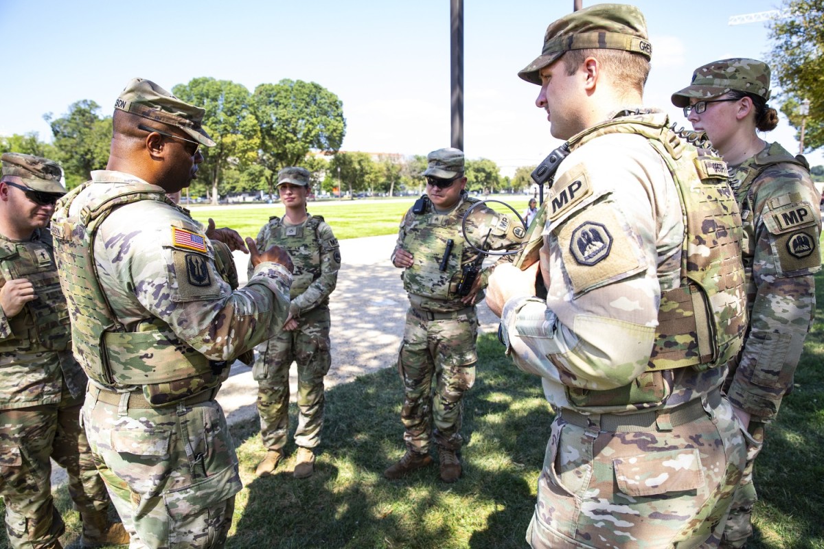 FORSCOM's tweet image. “This mission exemplifies the National Guard’s capability to integrate seamlessly across state boundaries in service to our nation..”
Read more ➡️ spr.ly/6011A5flS
#Readiness @USArmy