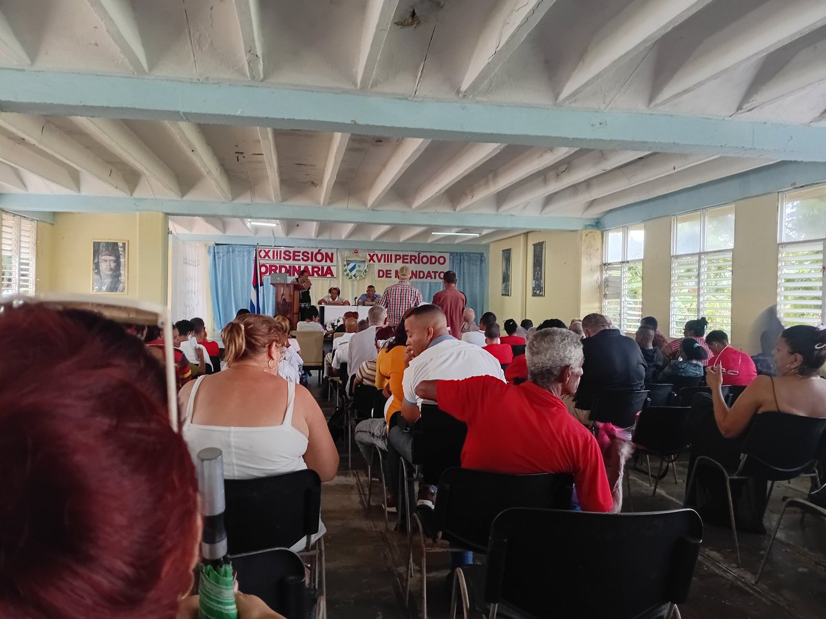 DeibiCruz2925's tweet photo. Asamblea Municipal del Poder Popular. 
#DesdeAmancio 
#MujerEnRevolución
@TeresaBoue 
@YaneidysPrezCr1 
@Alfredo68546423 https://t.co/voFm0p0e18