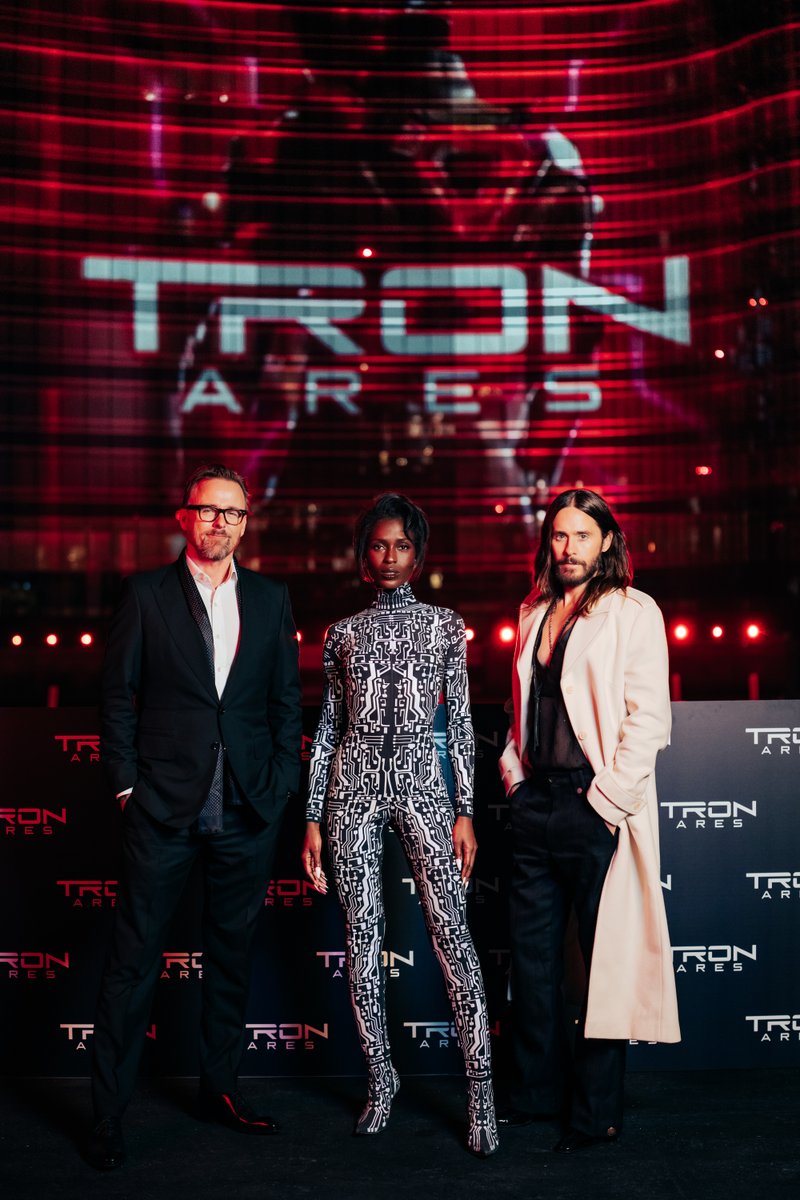 DisneyStudios's tweet image. Tron: Ares lights up Milan.

Jared Leto, Jodie Turner-Smith, and Joachim Rønning visit Milan, Italy for an electrifying night. Get tickets now and see the film only in theaters and IMAX October 10.