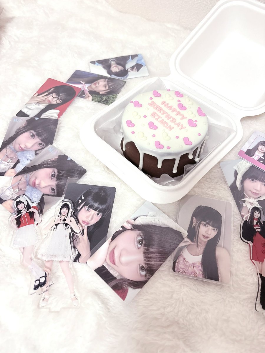 璃杏お誕生日おめでとう🩷🩷

これからもずっと大好き꒰ᐡ⸝ɞ̴̶̷ ·̮ ɞ̴̶̷⸝ᐡ꒱
19歳もよろしくね🐈‍⬛

 #璃杏と見たい夢のまたその先へ
 #HAPPYRINONDAY2025