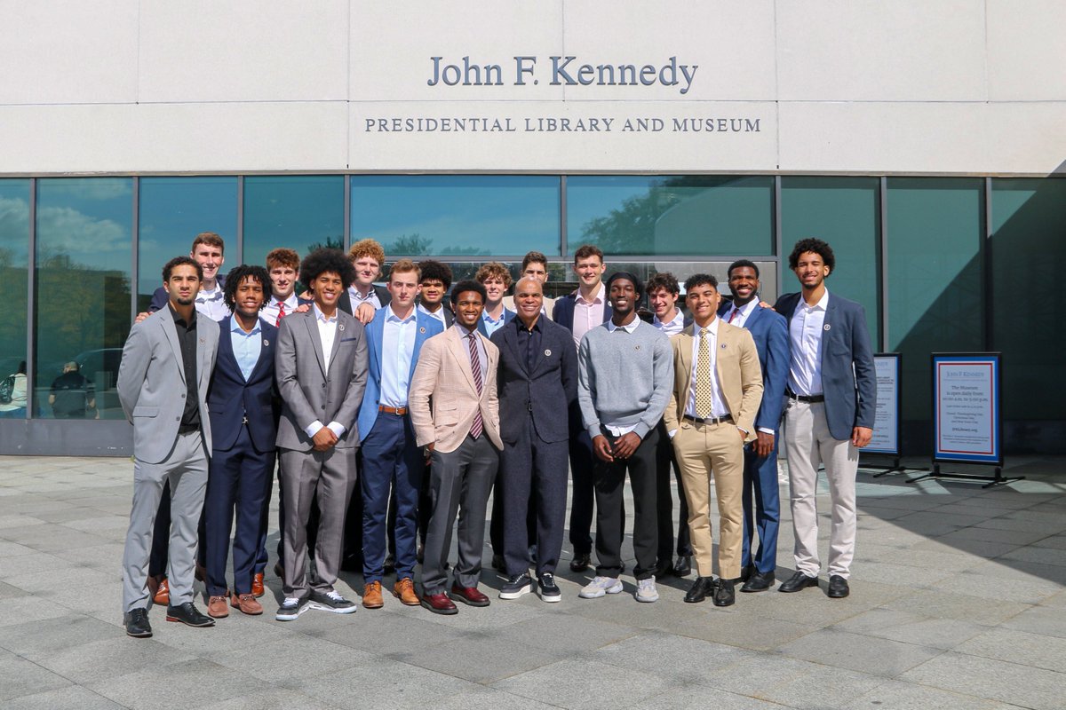 Harvard Men’s Basketball tweet media