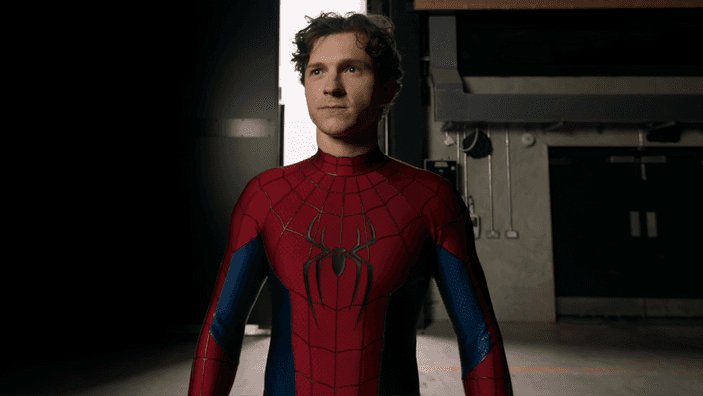 nacaomarvell's tweet image. 🚨URGENTE! Donald Trump anunciou que todos os filmes produzidos fora dos EUA enfrentarão uma tarifa de 100%.

‘Vingadores: Doomsday’ e ‘Homem-Aranha: Um Novo Dia’ estão sendo filmados no Reino Unido.